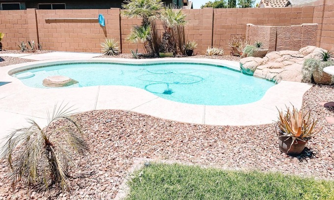 Canyon Trails Casa | Goodyear Pool Pet Friendly Perfect for Traveling/Club Teams