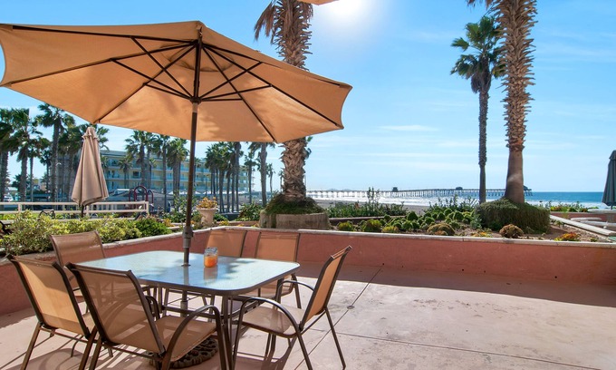 Imperial Beach Apartamento | Precioso Remodelado 2 dormitorios en la playa con piscina