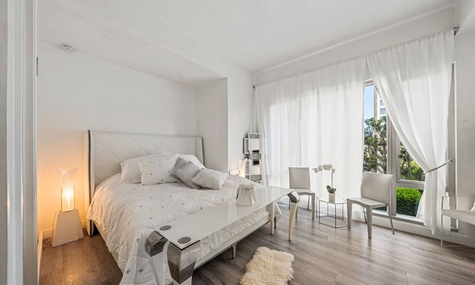 Westwood Apartamento | Gorgeous 2BR Apartment in LA.