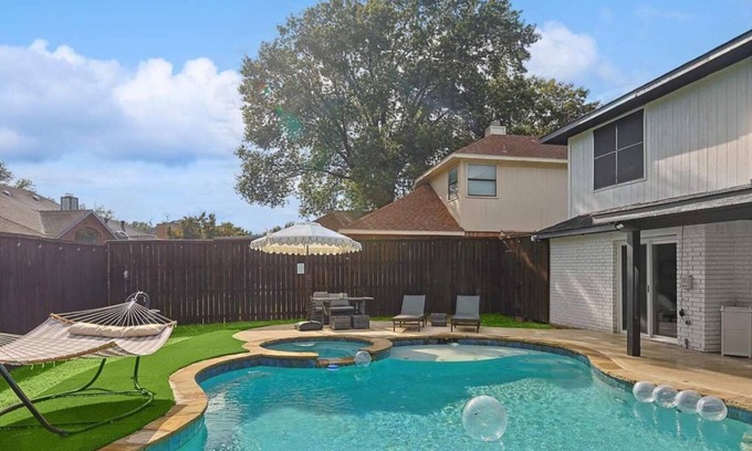 Flower Mound Casa | Gorgeous 4BD 2,5Bath Home 15min to DFW Int Airport