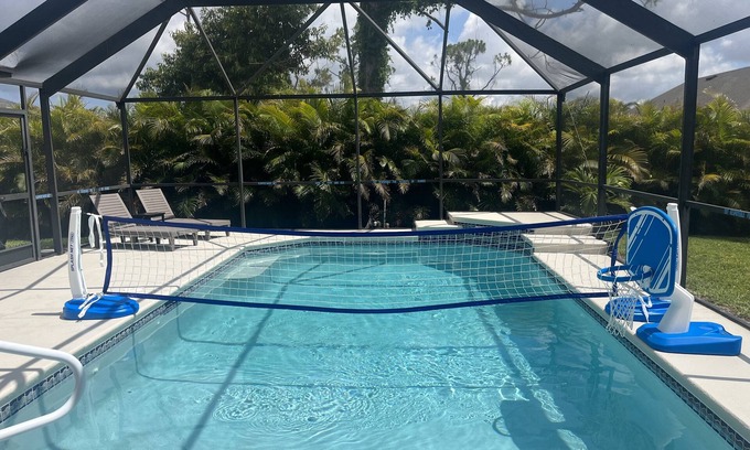 Burnt Store Casa | Gorgeous 4bd/2bth HEATED Salt-water POOL home-Cape Coral, FL-ELECTRIC INCLUDED!