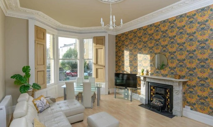 Clevedon Apartamento | Gorgeous Apartment Seconds from Seafront Clevedon