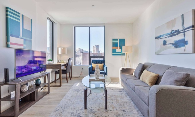 Fenway–Kenmore Apartamento | Gorgeous Apt with Kitchen and Gym