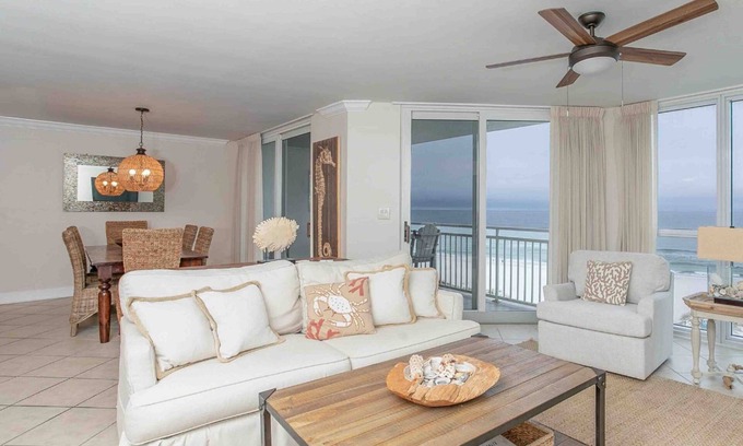 Ono Island Condominio | Gorgeous beachfront condo, shared pool and beach access