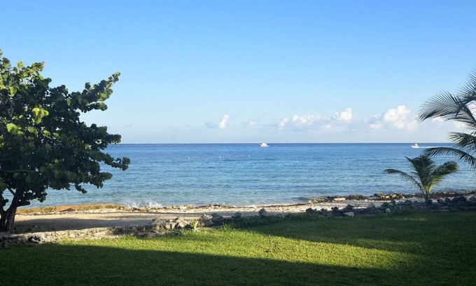Cozumel Villa | Hermosa villa frente al mar, piscina privada, limpieza - Casa Cielo!