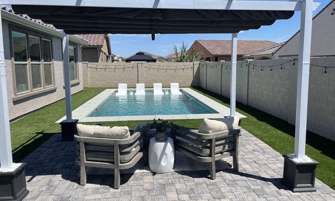 Glendale Casa | Gorgeous, clean, new build, walking distance to Stadium, Westgate + Outlet Mall!