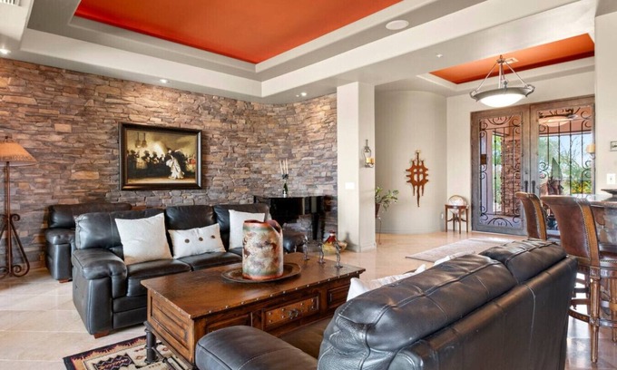 Canyon Ridge Estates Casa | Gorgeous Desert Home W/ Backyard Oasis!