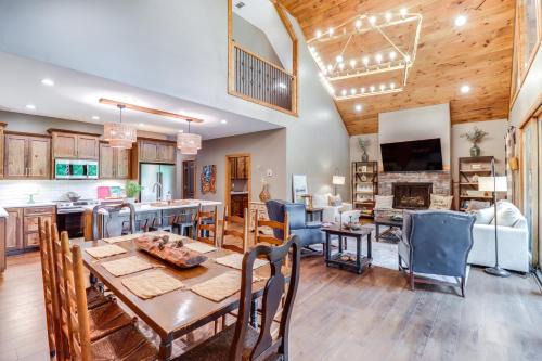 Drasco Casa | Gorgeous Drasco Home Near Greers Ferry Lake!