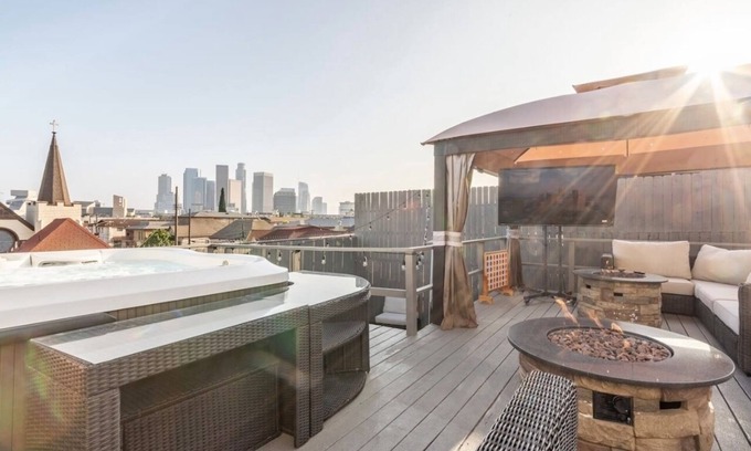 Chinatown Casa | Gorgeous DTLA w/ View + Hot Tub!