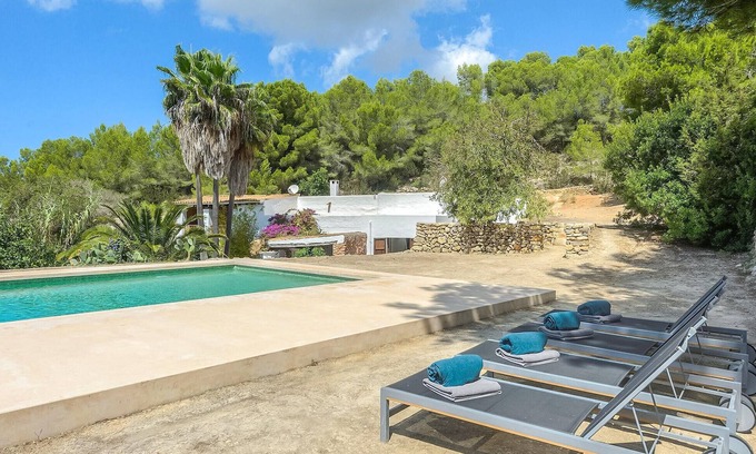 Sant Antoni de Portmany Casa | Gorgeous home in Sant Antoni de Portman