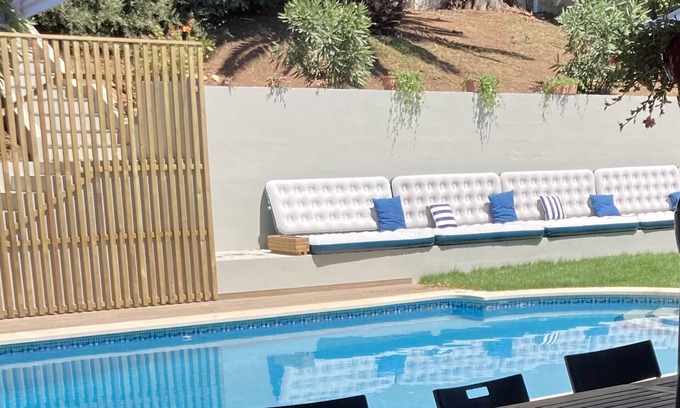 Cascais Villa | Familia Villa estructura hacia la bahía de Cascais