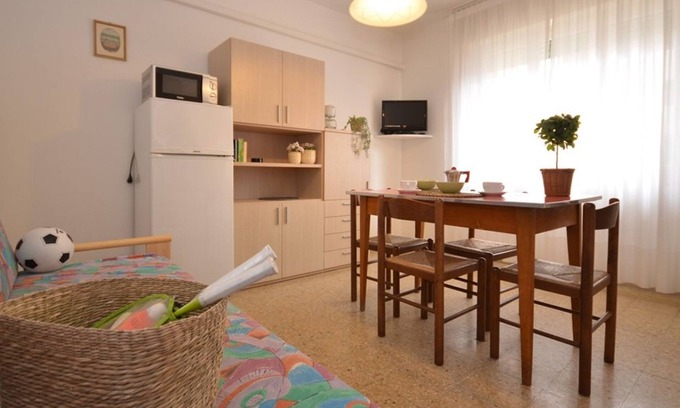 Lignano Sabbiadoro Apartamento | Precioso apartamento de vacaciones cerca de la playa en Lignano