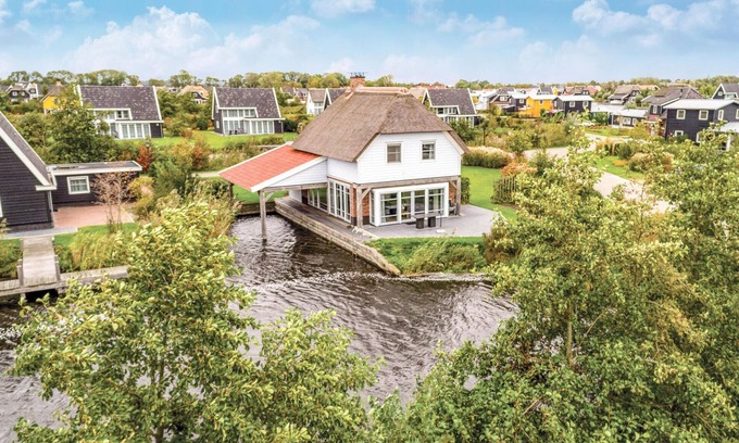 Zuideinde Casa | Preciosa casa en Giethoorn con WiFi