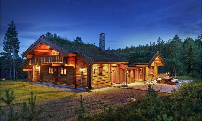 Flesberg Casa | Gorgeous Home In Lampeland With Kitchen