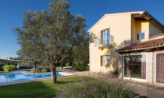 Sorici Casa | Preciosa casa en Matohanci