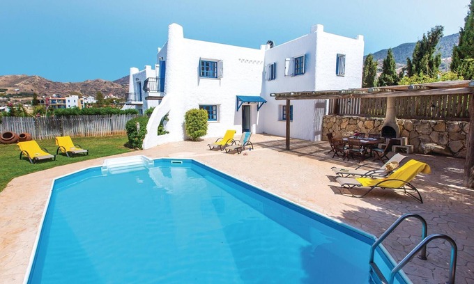 Pomos Casa | Preciosa casa en Pomos