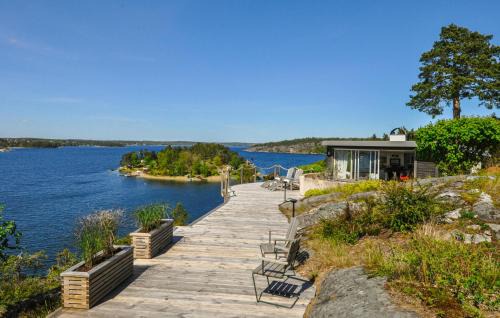 Saltsjobaden Casa | Gorgeous Home In Saltsjöbaden