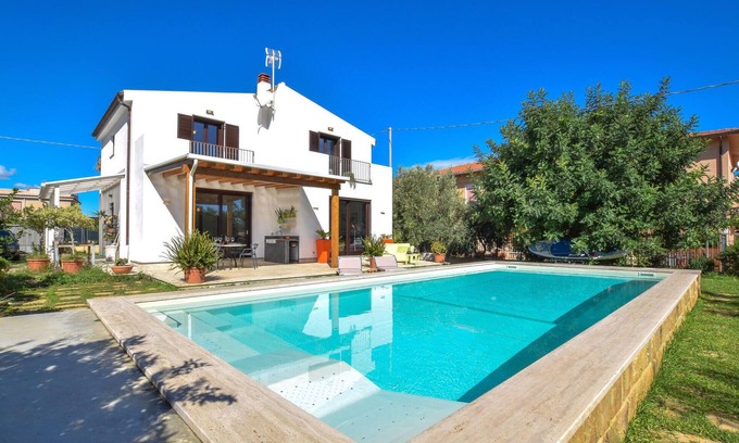Trabia Casa | Impresionante casa en Trabia con WiFi