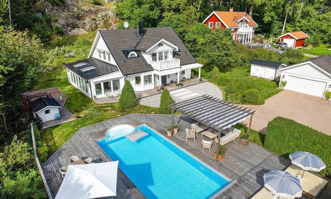 Tullinge Casa | Preciosa casa en Tullinge con sauna