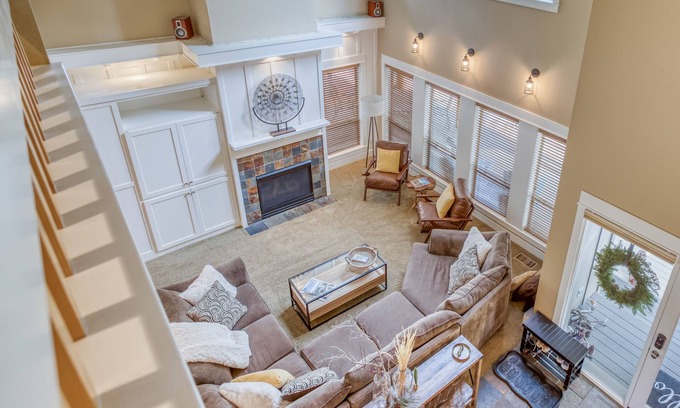 RiverWild Casa | Gorgeous Home with Mt. Bachelor Village Amenities Perched Above Deschutes!