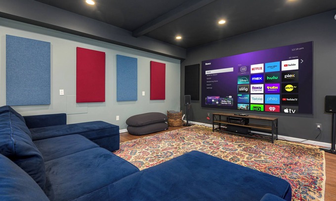 Middle Hope Casa | Gorgeous MidCentury Retreat | Pool, Grill & Gym