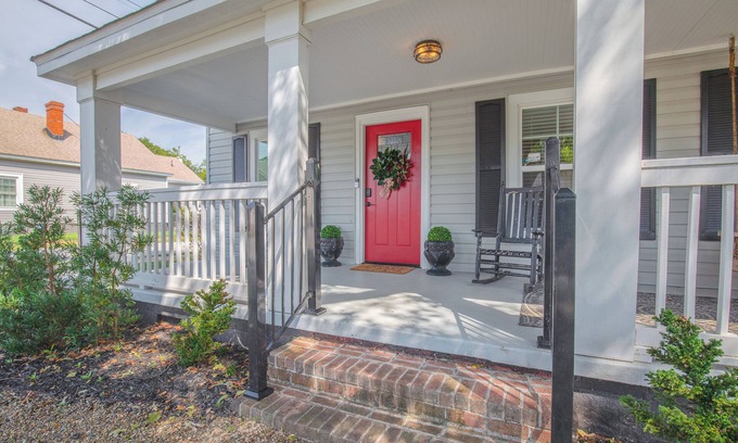 Dunean Casa | Gorgeous mill house minutes to historic downtown Greenville & Swamp Rabbit Tr