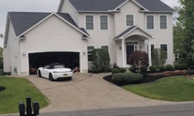 Bayberry Casa | Gorgeous newer 2 story house in friendly neighborhood w new salt water hot tub