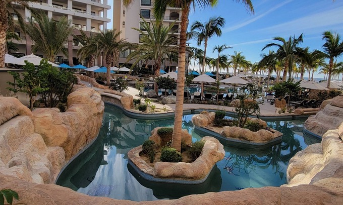 Zona Hotelera Complejo | Gorgeous Oceanfront, Christmas in Cabo, family friendly, luxury spa & resort