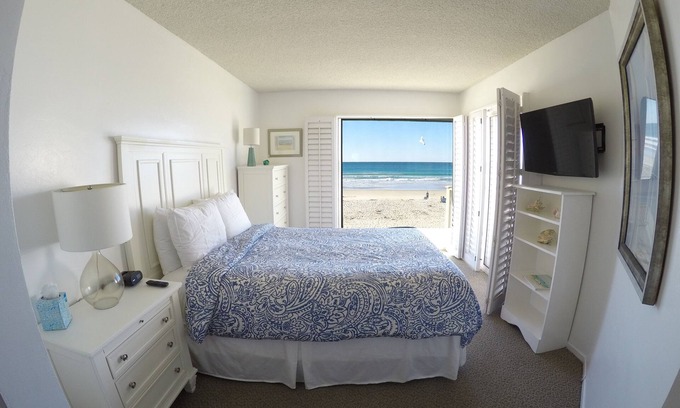 Mission Beach Condominio | Condominio frente al mar con gran balcón privado