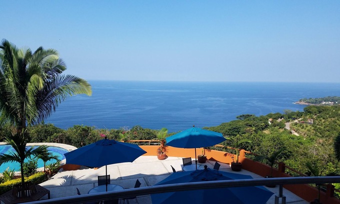 Tepic Condominio | Condominio de 1 dormitorio con vista al mar 104 en Vista Encantada