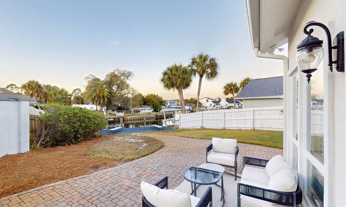 Upper Grand Lagoon Casa | Gorgeous private home, great for families, canal front & close to beach