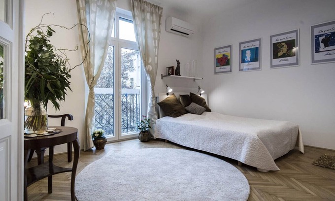 Ujlipotvaros Apartamento | Precioso estudio en el centro de la ciudad