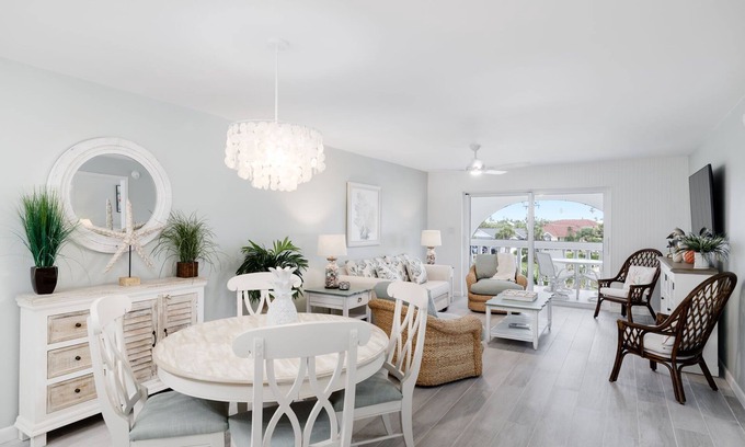 Sanibel Condominio | Gorgeous Top Floor Beach Condo at Breakers West