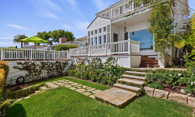Upper East Casa | Gorgeous 3 BR 3 BA Upper Eastside Inicio - Ciudad y vistas al mar!