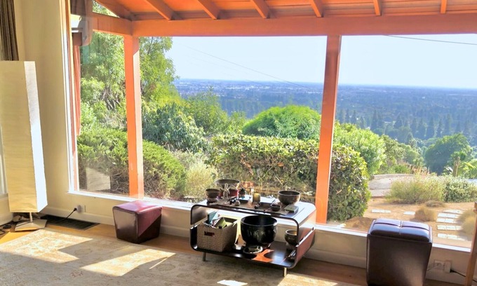 Whittier Casa | Gorgeous views, spacious house on large property