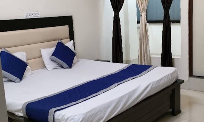 Chhatarpur Hotel | Goroomgo Radhika Kunj Palace Chhatarpur
