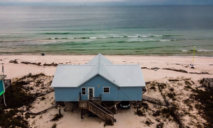 Surf Side Shores Casa | Got it Good Beach Front House!