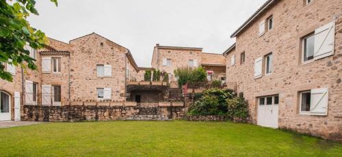 Saint-Quentin-sur-Sauxillanges Casa | Goulapie, Village de gîtes