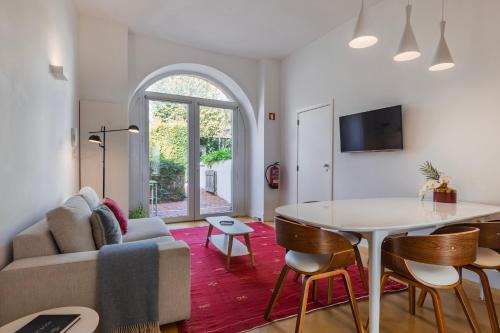 Santa Engracia Apartamento | Graça Hidden Garden by LovelyStay