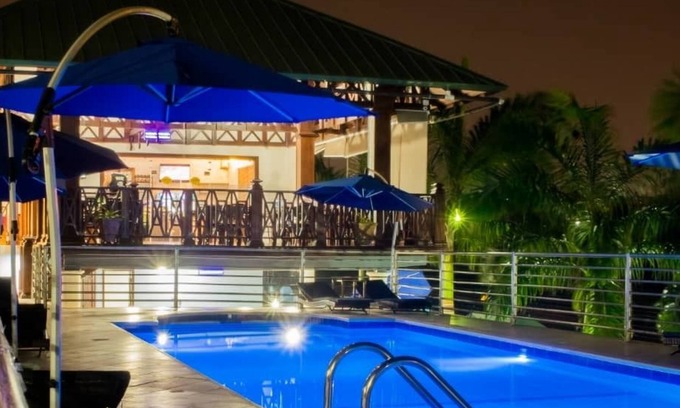 Sekondi-Takoradi Cama Y Desayuno | Grace Garden Hotel