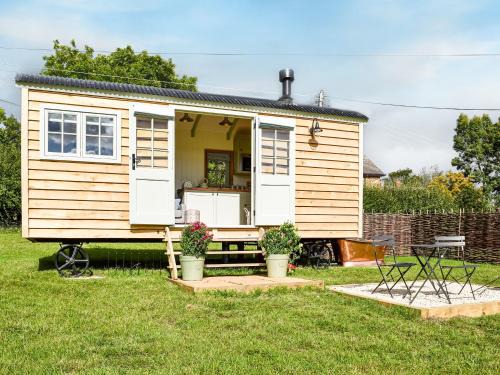 Braunston Casa | Grace