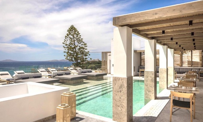 Agios Stefanos Hotel | Grace Mykonos