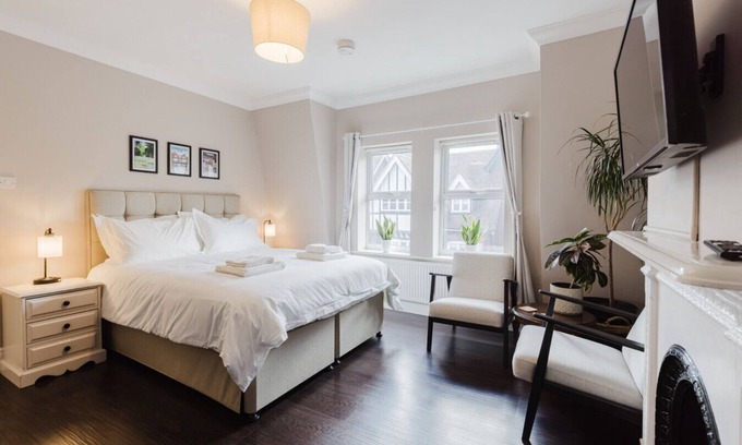 Tring Casa | Grace's Guesthouse Room 2