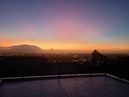 Trawal Apartamento | Grace Space in Plattekloof