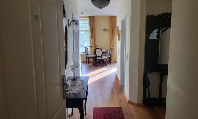 Stolpe Apartamento | Gräfinnensuite WF-43 - Comfortable Gräfinnensuite west wing with balcony in