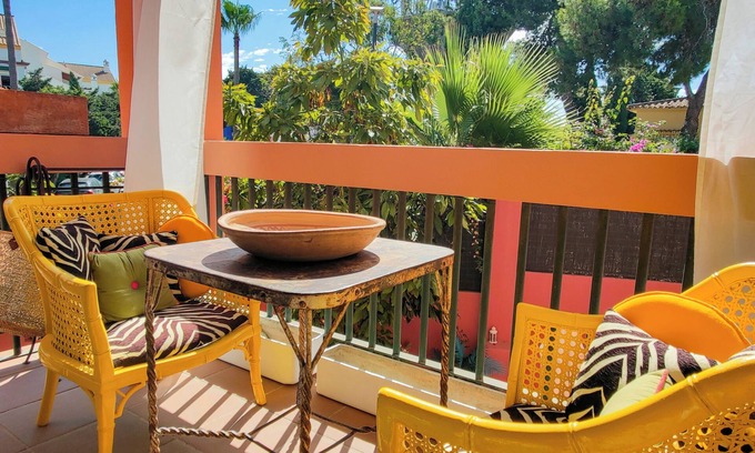 Urbanizacion Pinos Verdes Apartamento | Gran Apto Cabopino Marbesa Beach