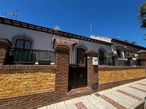 Las Acacias Casa | Gran casa cerca de la playa con 3 dormitorios en Pedregalejo