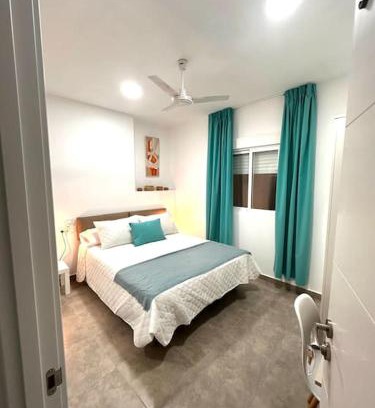Torremolinos City Centre Casa | Gran Casa en el centro de Torremolinos