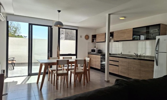 Villa Carlos Paz Apartamento | Gran Duplex Paseo Quattro 22 (centrico) - Cochera + Pileta