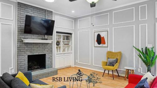 Far North Dallas Casa | Grand 4Br-2Bath Home 8 min From UT Dallas